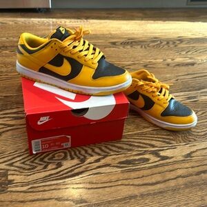 Men’s Nike Dunk Black/Goldenrod